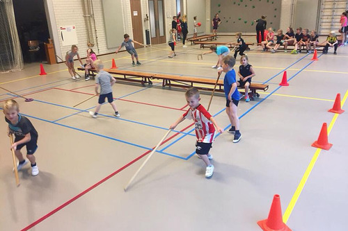 Hockeyende kinderen